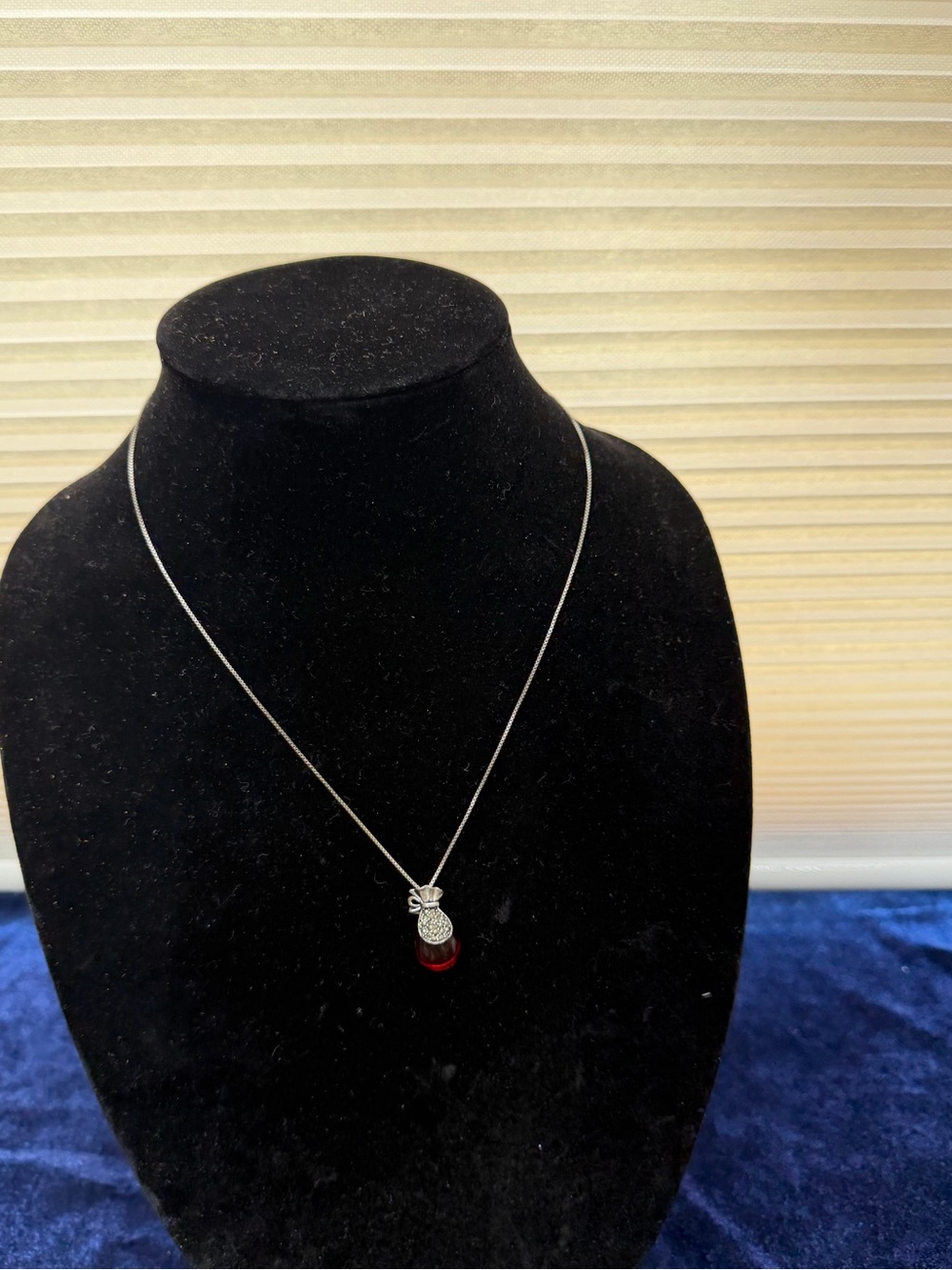 Vintage Sterling Silver Red Teardrop Diamond Accent Pendant Box Necklace 18 inch